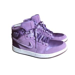 Nike Air Jordan 1 Retro High Season of Her Orchid Mist A01847-550 Women’s Sz 8.5